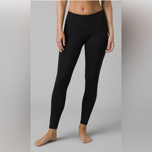 Prana Women’s Classic Black Skinny Leggings. Size Small.
